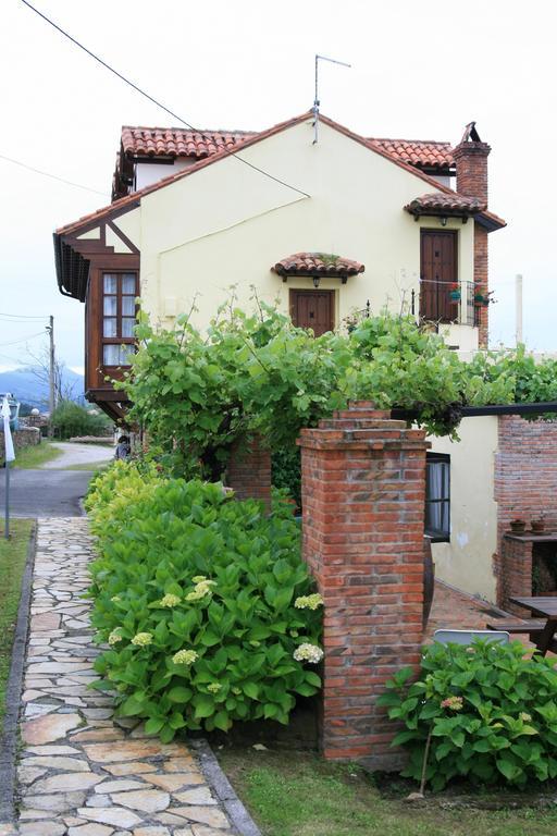Vivienda Casa Luisa Leilighet Comillas Rom bilde